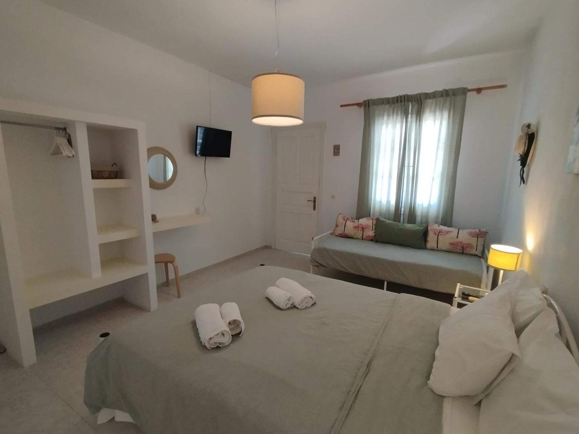 Smaragdi Rooms And Studios スコペロス 部屋 写真