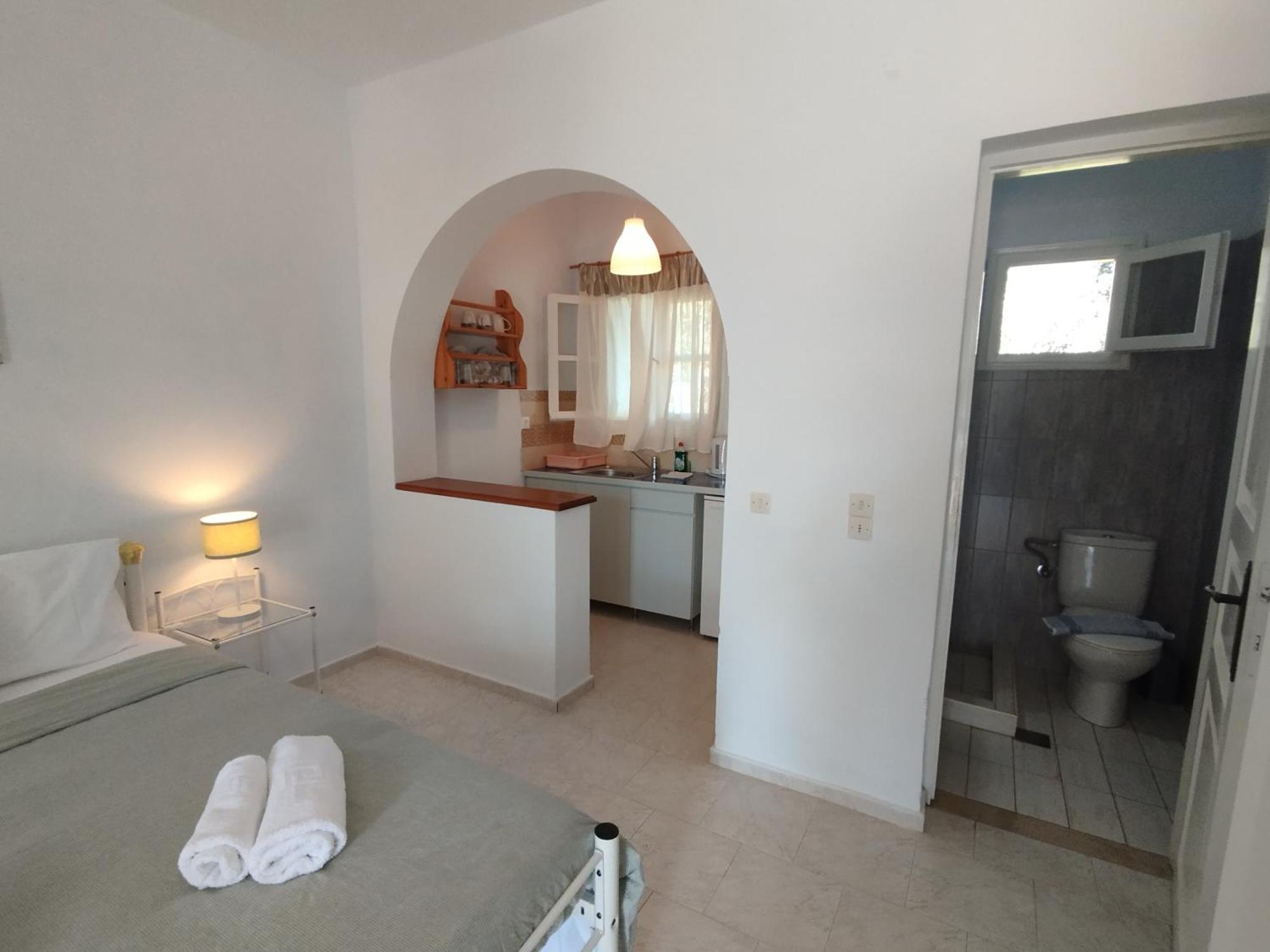 Smaragdi Rooms And Studios スコペロス 部屋 写真