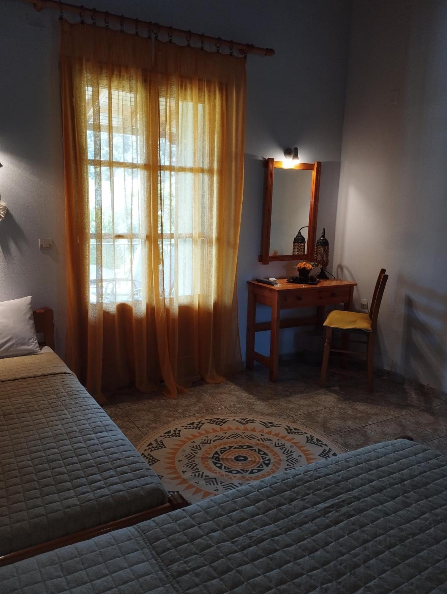 Smaragdi Rooms And Studios スコペロス 部屋 写真